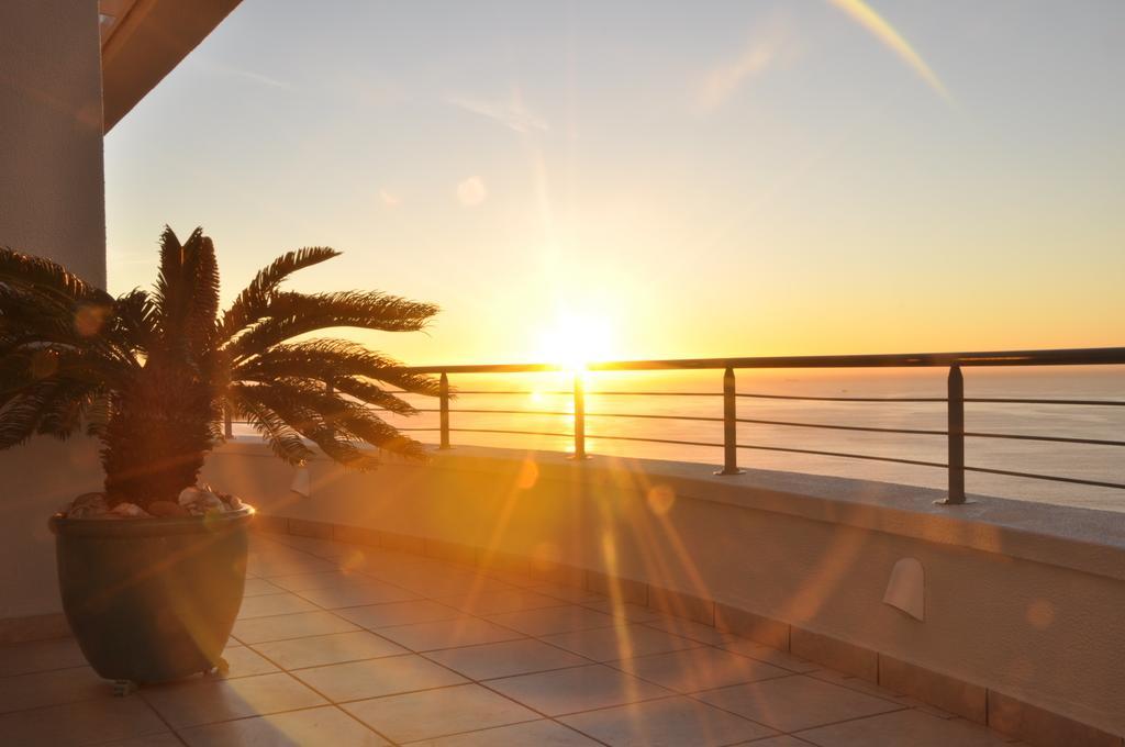 Bay Reflections Camps Bay Luxury Serviced Apartments Cape Town Oda fotoğraf
