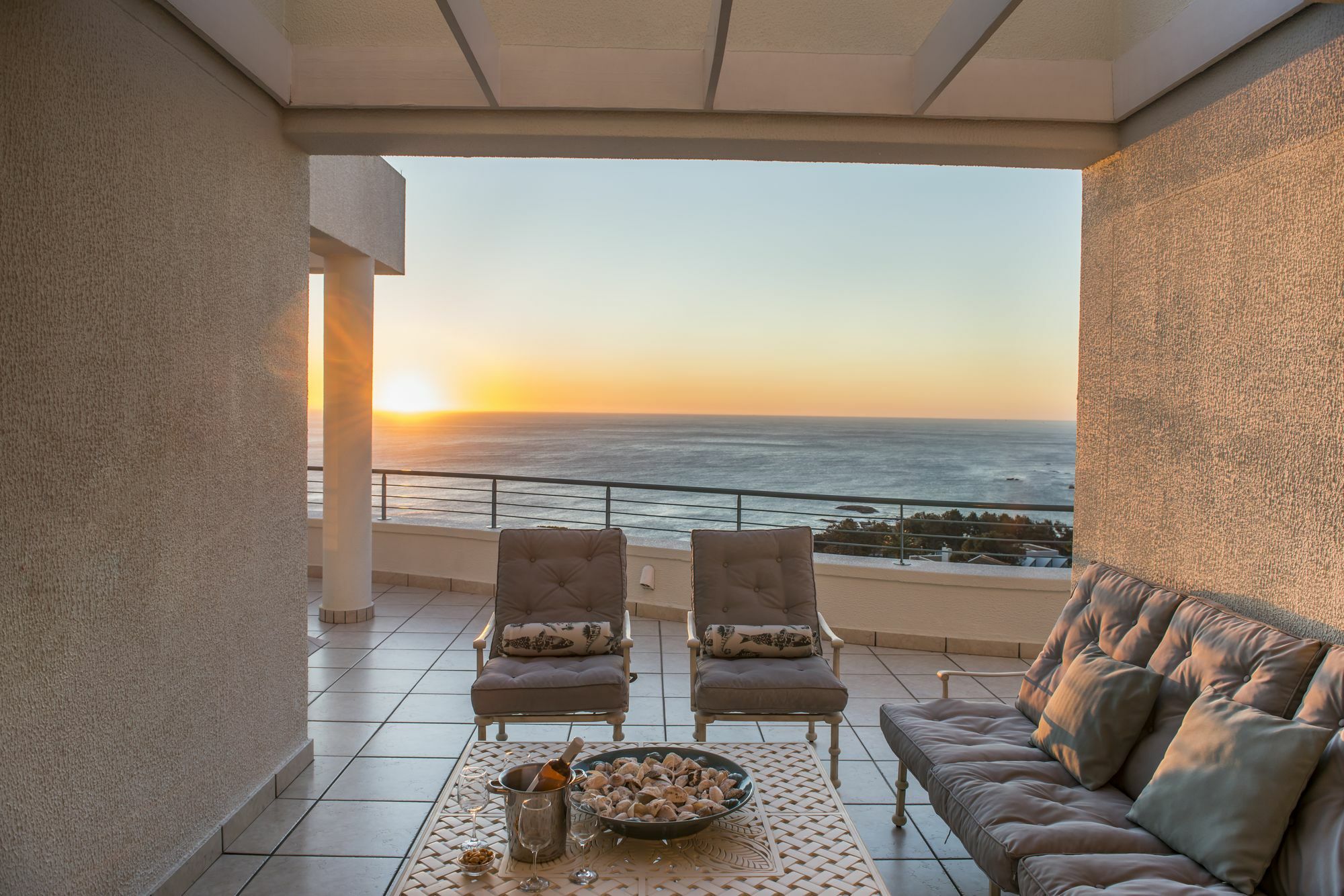 Bay Reflections Camps Bay Luxury Serviced Apartments Cape Town Dış mekan fotoğraf
